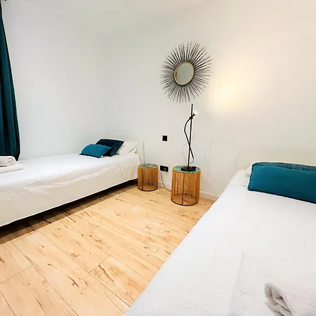 Ecochic In Center Fuengirola