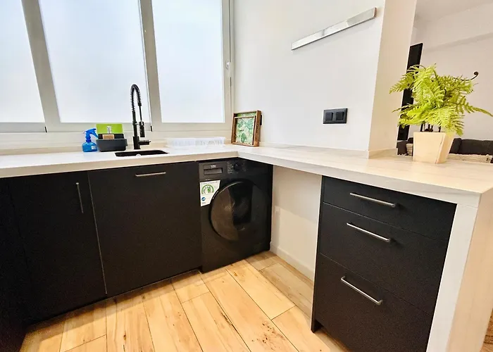 Ecochic In Center Apartamento *